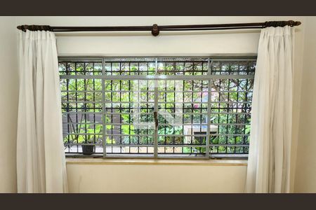 Detalhe Sala de casa para alugar com 3 quartos, 97m² em Boqueirão, Santos