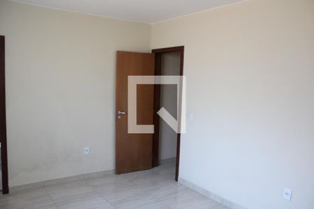 Quarto Suíte de casa para alugar com 3 quartos, 80m² em Ceilândia, Brasília