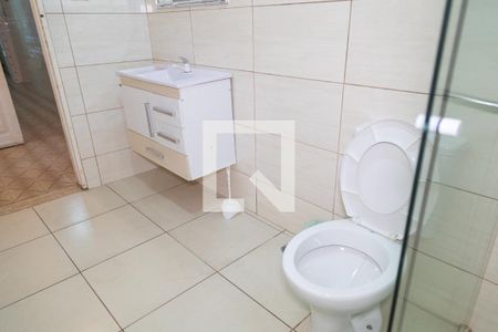 Casa à venda com 120m², 2 quartos e 1 vaga Casa à venda com 120m², 2 quartos e 1 vagaBanheiro
