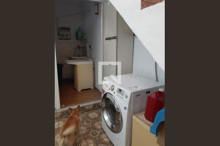 Casa à venda com 200m², 3 quartos e 2 vagas