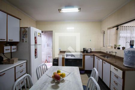 Casa à venda com 255m², 4 quartos e 2 vagasCozinha