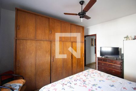 Quarto 1 de casa à venda com 4 quartos, 255m² em Vila Carmosina, São Paulo