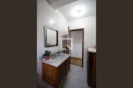 Casa à venda com 255m², 4 quartos e 2 vagasBanheiro