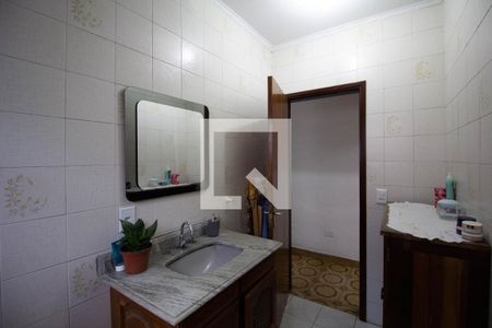 Casa à venda com 255m², 4 quartos e 2 vagasBanheiro