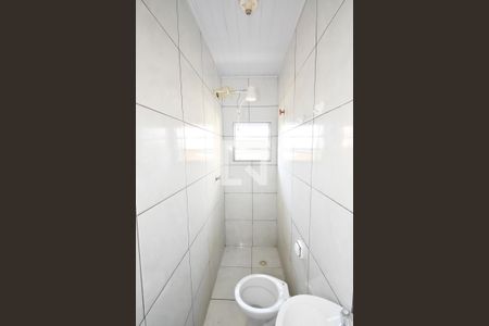 Banheiro de casa para alugar com 1 quarto, 60m² em Vila Constança, São Paulo