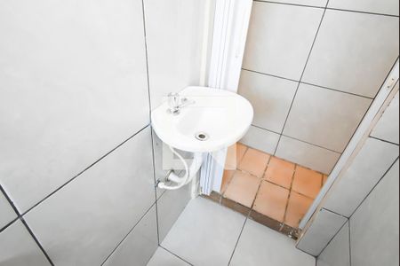 Casa para alugar com 60m², 1 quarto e sem vaga Casa para alugar com 60m², 1 quarto e sem vagaBanheiro