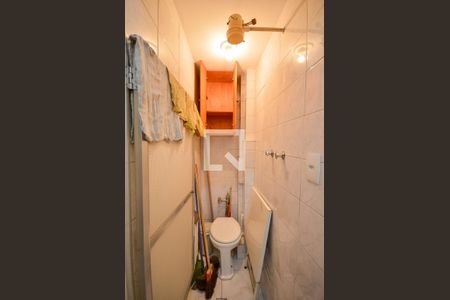 Apartamento à venda com 73m², 2 quartos e sem vagaBanheiro de Serviço