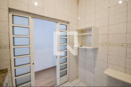 Apartamento à venda com 73m², 2 quartos e sem vagaCozinha
