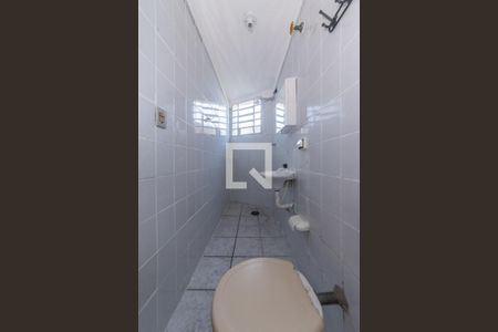 Banheiro de casa para alugar com 1 quarto, 40m² em Taboão, Diadema