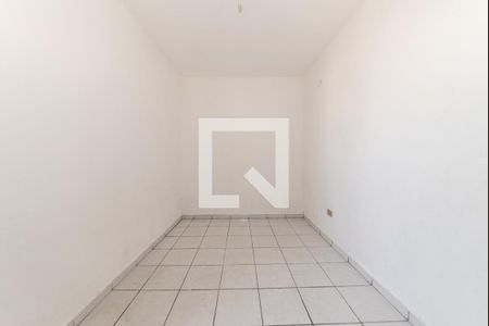 Quarto de casa para alugar com 1 quarto, 40m² em Taboão, Diadema