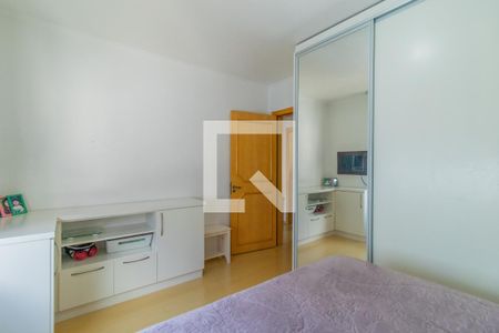 Quarto 2 de apartamento para alugar com 2 quartos, 59m² em Partenon, Porto Alegre