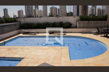 Apartamento para alugar com 343m², 3 quartos e 3 vagasÁrea comum - Piscina