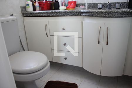 Banheiro da Suíte de apartamento para alugar com 3 quartos, 343m² em Vila Regente Feijó, São Paulo