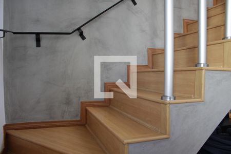 Apartamento para alugar com 343m², 3 quartos e 3 vagasEscada