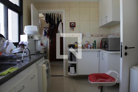 Apartamento para alugar com 343m², 3 quartos e 3 vagasCozinha
