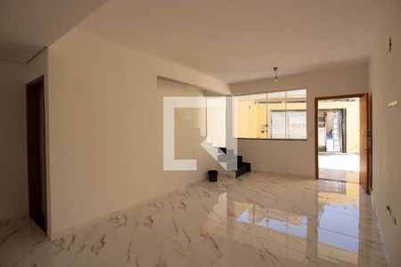 Casa à venda com 250m², 3 quartos e 2 vagasSala