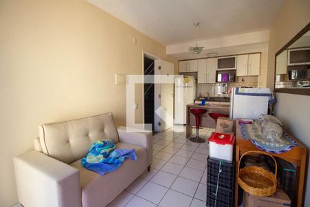 Sala de apartamento à venda com 2 quartos, 50m² em Benfica, Rio de Janeiro