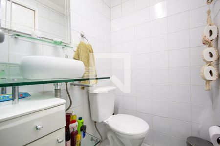 Banheiro da Suíte de apartamento à venda com 3 quartos, 60m² em Pestana, Osasco