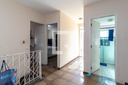 Casa à venda com 170m², 3 quartos e 2 vagasHall dos Quartos