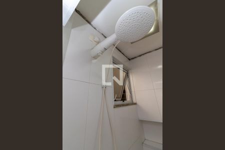 Casa à venda com 170m², 3 quartos e 2 vagasBanheiro 2