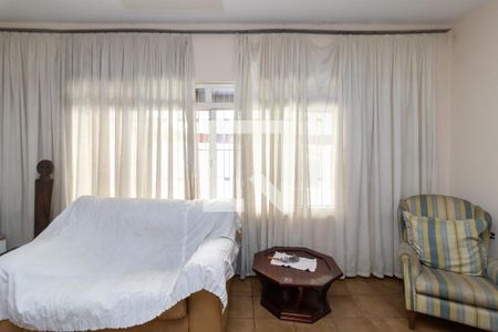 Casa à venda com 170m², 3 quartos e 2 vagasSala de Estar