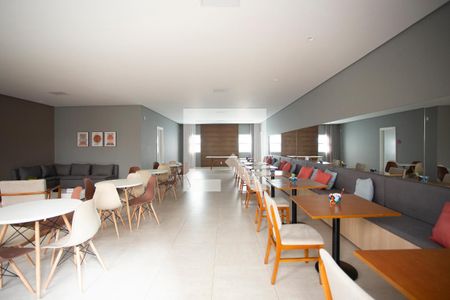 Apartamento à venda com 37m², 2 quartos e sem vagaÁrea comum