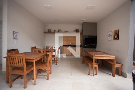 Apartamento à venda com 37m², 2 quartos e sem vagaÁrea comum