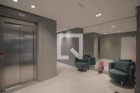 Apartamento à venda com 184m², 3 quartos e 3 vagasHall de entrada
