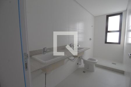 Apartamento à venda com 184m², 3 quartos e 3 vagasBanheiro da Suíte 3