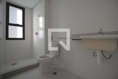 Apartamento à venda com 184m², 3 quartos e 3 vagasBanheiro da Suíte 1