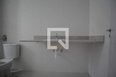 Apartamento à venda com 184m², 3 quartos e 3 vagasBanheiro da Suíte 1