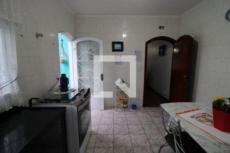 Casa à venda com 150m², 3 quartos e 4 vagas Casa à venda com 150m², 3 quartos e 4 vagasCozinha