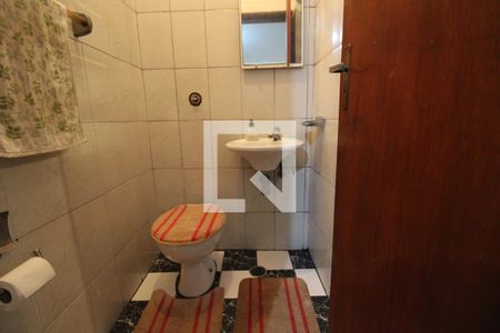 Casa à venda com 150m², 3 quartos e 4 vagas Casa à venda com 150m², 3 quartos e 4 vagasLavabo 2