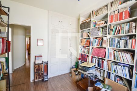 Apartamento à venda com 153m², 4 quartos e 1 vagaQuarto 2