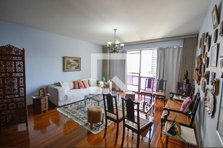 Apartamento à venda com 153m², 4 quartos e 1 vagaSala