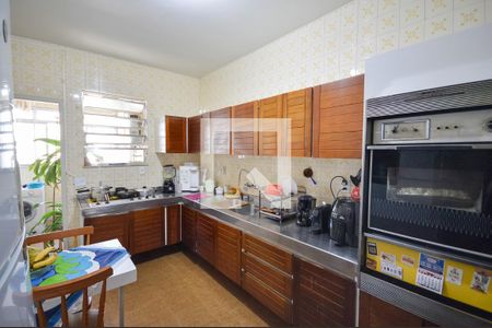 Apartamento à venda com 153m², 4 quartos e 1 vagaCozinha