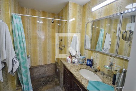 Apartamento à venda com 153m², 4 quartos e 1 vagaBanheiro