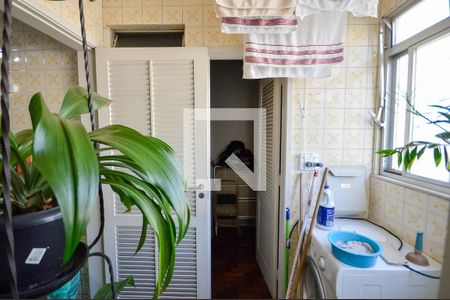 Apartamento à venda com 153m², 4 quartos e 1 vagaÁrea de Serviço