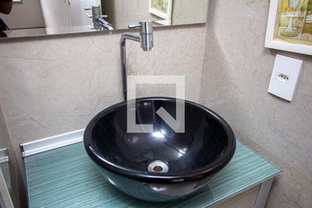 Apartamento para alugar com 68m², 2 quartos e 1 vagaBanheiro