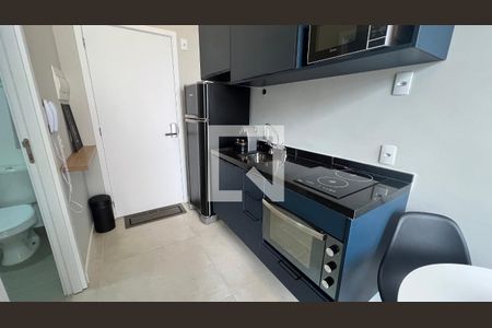 Studio para alugar com 27m², 1 quarto e sem vaga Studio para alugar com 27m², 1 quarto e sem vagaCozinha - Armários