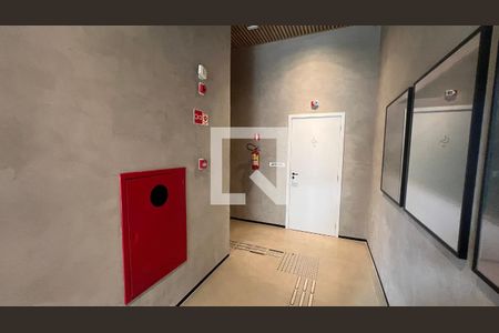 Studio para alugar com 27m², 1 quarto e sem vaga Studio para alugar com 27m², 1 quarto e sem vagaHall de entrada