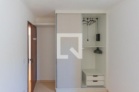 Quarto 1 - Armários de apartamento para alugar com 2 quartos, 55m² em Vila Padre Manoel de Nóbrega, Campinas