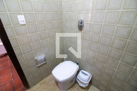 Banheiro de casa à venda com 3 quartos, 250m² em Vila São Francisco (zona Sul), São Paulo
