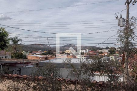 Casa à venda com 200m², 3 quartos e 3 vagasVista da varanda 