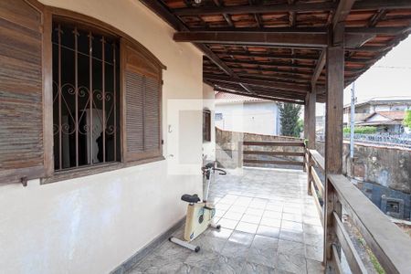 Casa à venda com 200m², 3 quartos e 3 vagasVaranda 