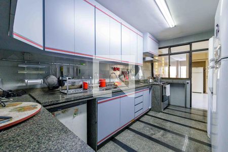 Apartamento à venda com 565m², 4 quartos e 3 vagasCozinha