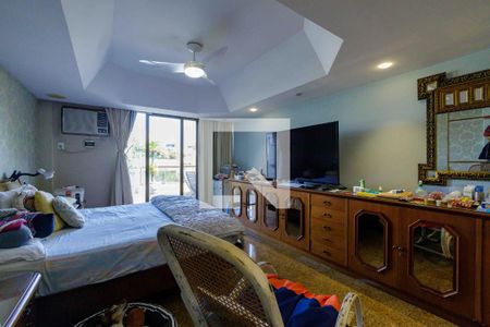 Apartamento à venda com 565m², 4 quartos e 3 vagasSuíte 1