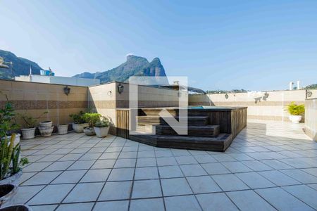 Apartamento à venda com 565m², 4 quartos e 3 vagasQuintal