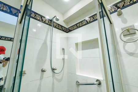 Apartamento à venda com 565m², 4 quartos e 3 vagasBanheiro