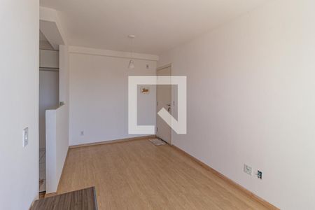 Sala de apartamento para alugar com 2 quartos, 48m² em Vila da Oportunidade, Carapicuíba